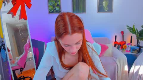 Snapshot of alyssa_smitt chatting on 9, 2, 2025 alyssa_smitt online show from 9, 2, 2025