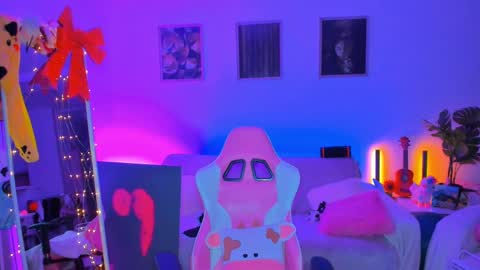 Snapshot of alyssa_smitt chatting on 27, 2, 2025 alyssa_smitt online show from 27, 2, 2025