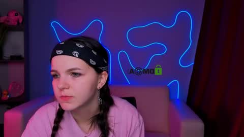 alyssamoan online show from 21, 11, 2025