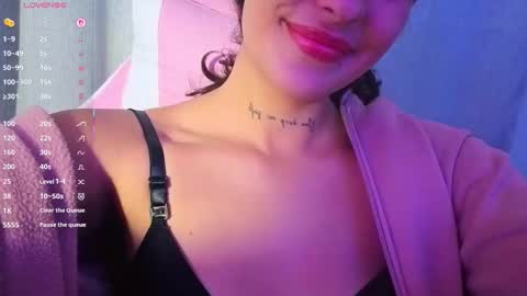 Snapshot of alyssy_nc chatting on 24, 11, 2025 alyssy_nc online show from 24, 11, 2025