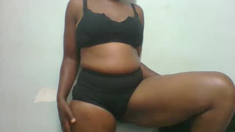 am_creme_delight online show from 26, 5, 2026