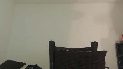 Snapshot of amadamar chatting on 23, 2, 2025 valentia online show from 23, 2, 2025