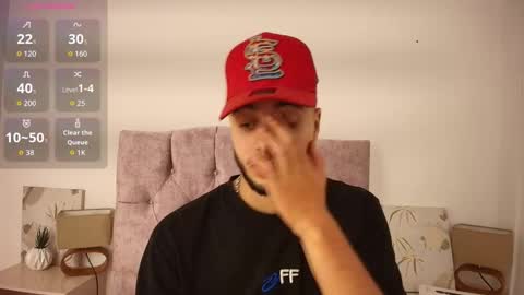 Snapshot of amadeo_wild chatting on 7, 11, 2025 Amadeo Wild online show from 7, 11, 2025