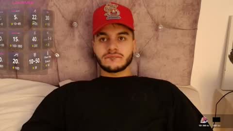 Snapshot of amadeo_wild chatting on 2, 12, 2025 Amadeo Wild online show from 2, 12, 2025