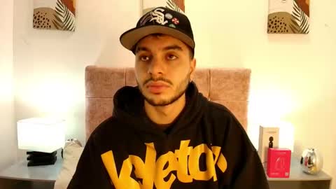 Snapshot of amadeo_wild chatting on 16, 3, 2026 Amadeo Wild online show from 16, 3, 2026