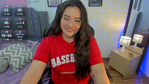 Hi Im AmaiaHelp me reach 100 likes online show from 6, 1, 2026