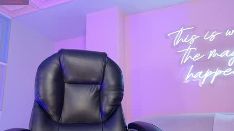 Snapshot of amaiahaywood chatting on 12, 11, 2025 Amaia Haywood online show from 12, 11, 2025