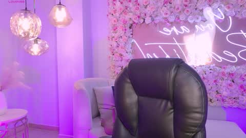 Snapshot of amaiahaywood chatting on 4, 12, 2025 Amaia Haywood online show from 4, 12, 2025