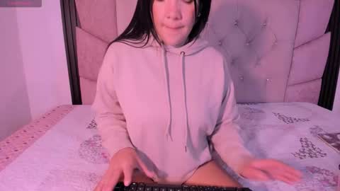 Amaia  online show from 28, 9, 2025