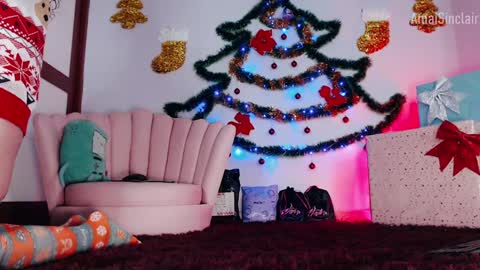 Snapshot of amaisinclair chatting on 24, 12, 2024 Amai Sinclair online show from 24, 12, 2024