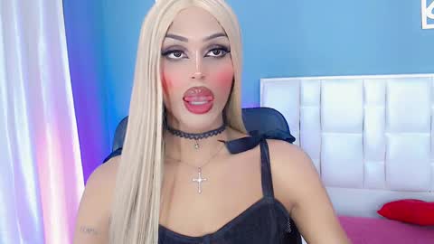 Snapshot of amal_baddel_ chatting on 14, 12, 2024 amal_baddel_ online show from 14, 12, 2024