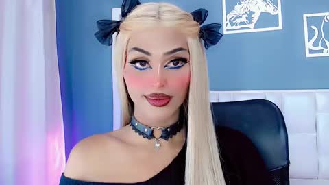 Snapshot of amal_baddel_ chatting on 17, 12, 2024 amal_baddel_ online show from 17, 12, 2024