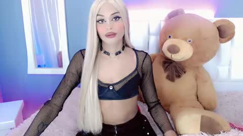 Snapshot of amal_baddel_ chatting on 22, 1, 2025 amal_baddel_ online show from 22, 1, 2025