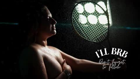 Amalia Im Back See you soon this January 7 at 10 pm Colombia time online show from 18, 9, 2025