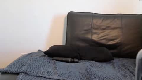 Snapshot of amaliamarkova_ chatting on 18, 9, 2025 Amalia online show from 18, 9, 2025