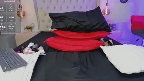 amanda29_ online show from 5, 12, 2025