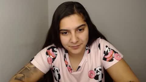 The queen of the biceps  online show from 15, 1, 2025