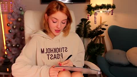 Snapshot of amanda__fox chatting on 21, 12, 2024 Amanda fox online show from 21, 12, 2024