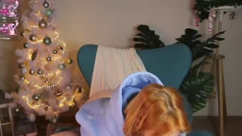 Snapshot of amanda__fox chatting on 27, 12, 2024 Amanda fox online show from 27, 12, 2024