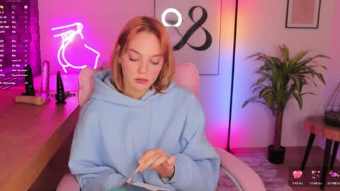 Snapshot of amanda__fox chatting on 3, 2, 2025 Amanda fox online show from 3, 2, 2025