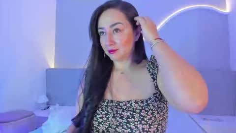 amanda_benz_ online show from 6, 7, 2026