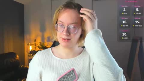 Snapshot of amanda_butlerr chatting on 6, 11, 2025 Hi im Amanda online show from 6, 11, 2025