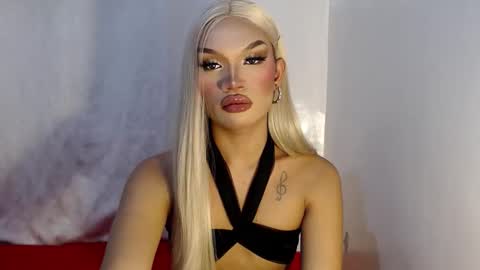 Snapshot of amanda_fuck69 chatting on 8, 11, 2025 Amanda online show from 8, 11, 2025