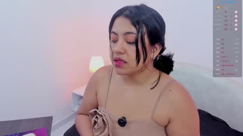 Amanda Marcuzzi  online show from 12, 11, 2025