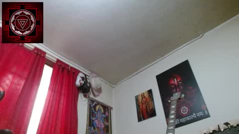 Amanda Valeska online show from 28, 10, 2025