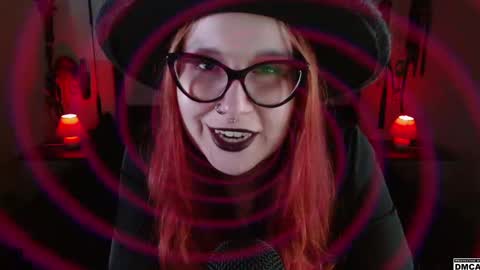 Goddess Amanita online show from 18, 12, 2024