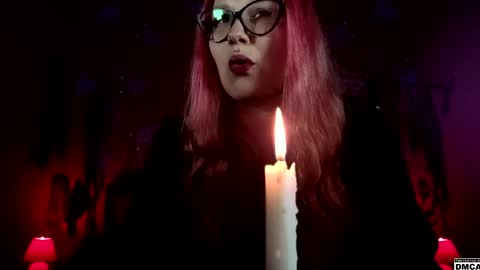 Snapshot of amanita__pantherina chatting on 7, 5, 2026 Goddess Amanita online show from 7, 5, 2026