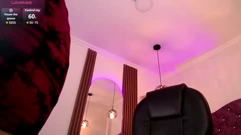 Snapshot of amara_davis1 chatting on 9, 9, 2025 amara_davis1 online show from 9, 9, 2025