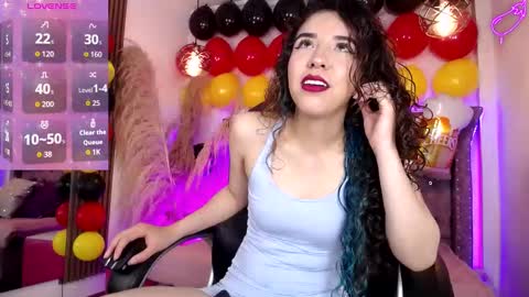 Snapshot of amara_davis1 chatting on 22, 9, 2025 amara_davis1 online show from 22, 9, 2025