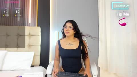      online show from 19, 6, 2026
