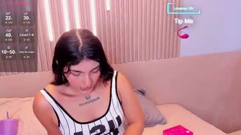     online show from 11, 7, 2026