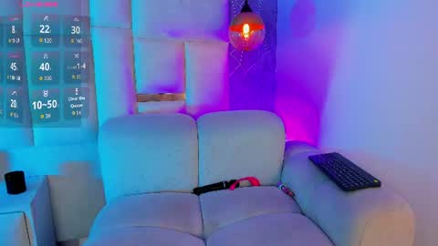 Snapshot of amara_lunee chatting on 23, 6, 2026 AMARA online show from 23, 6, 2026