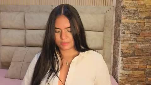 amarahanks_ online show from 15, 11, 2025