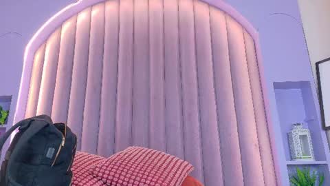 Snapshot of amatistasky__ chatting on 25, 6, 2026 AMATISTA online show from 25, 6, 2026