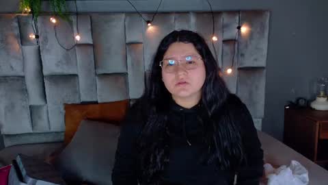 Snapshot of amatistasky__ chatting on 2, 7, 2026 AMATISTA online show from 2, 7, 2026