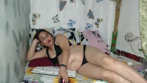 amazing angel online show from 30, 1, 2025