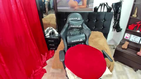 Snapshot of amazingzayrats chatting on 17, 11, 2025 Zayra online show from 17, 11, 2025