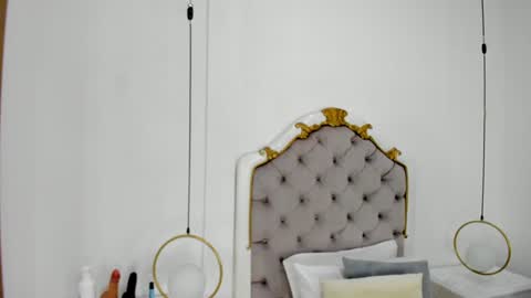 Snapshot of ambar_adamss chatting on 31, 12, 2024 Sara online show from 31, 12, 2024