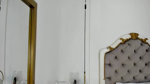 Snapshot of ambar_adamss chatting on 7, 1, 2025 Sara online show from 7, 1, 2025