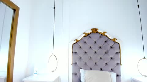 Snapshot of ambar_adamss chatting on 7, 2, 2025 Sara online show from 7, 2, 2025