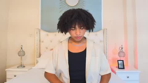 Snapshot of ambar_colling chatting on 8, 9, 2025 Ambar Colling online show from 8, 9, 2025