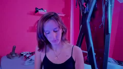 ambar_roux1 online show from 8, 9, 2025