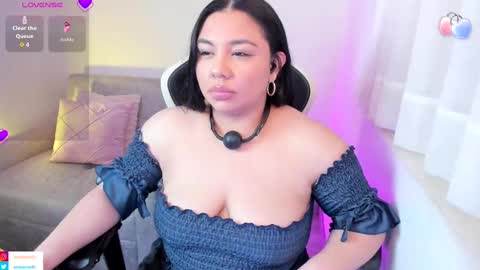 Snapshot of ambar_wells chatting on 3, 10, 2025 ana online show from 3, 10, 2025