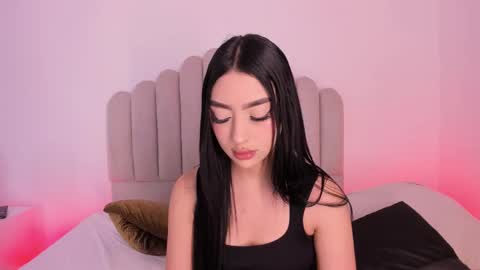 Snapshot of ambarevans_ chatting on 26, 11, 2025 ambarevans_ online show from 26, 11, 2025