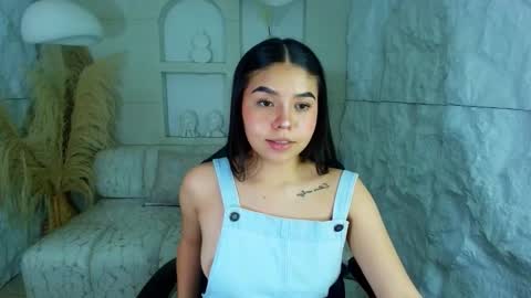 Snapshot of ambarina_r chatting on 24, 10, 2025 Ambarina online show from 24, 10, 2025