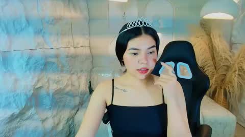 Snapshot of ambarina_r chatting on 26, 11, 2025 Ambarina online show from 26, 11, 2025